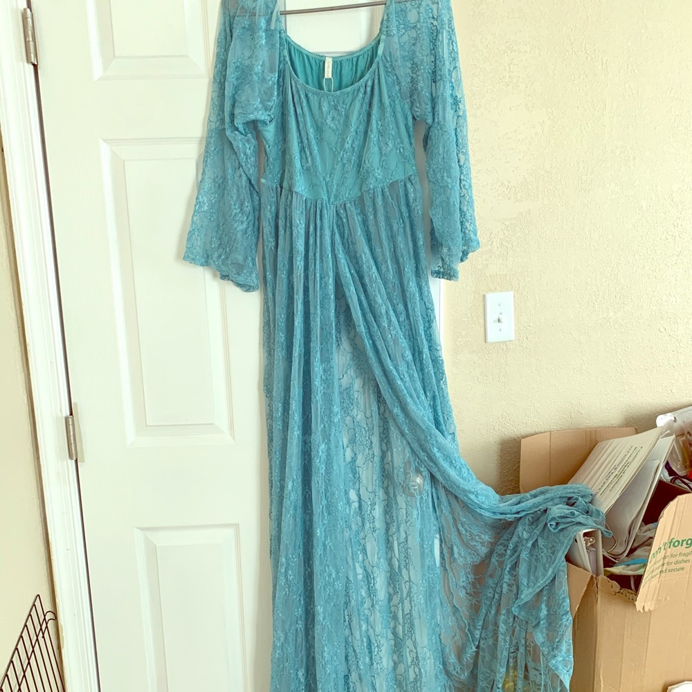 Maternity photo shoot dress